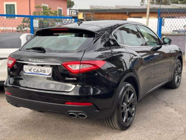 MASERATI Levante V6 Diesel 275 CV AWD rif. 23302379 - Foto 4