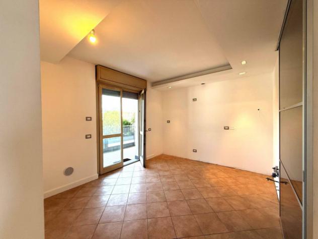 Appartamento di 141 m² con 4 locali e box auto in vendita a Bergamo - Foto 8