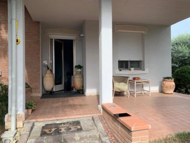 Villa di 200 m² con 5 locali e box auto in vendita a Carpi - Foto 14