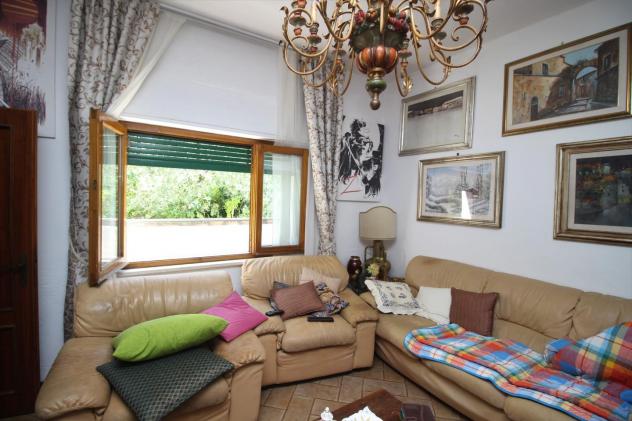 Appartamento in vendita a Monteriggioni 111 mq Rif: 984345