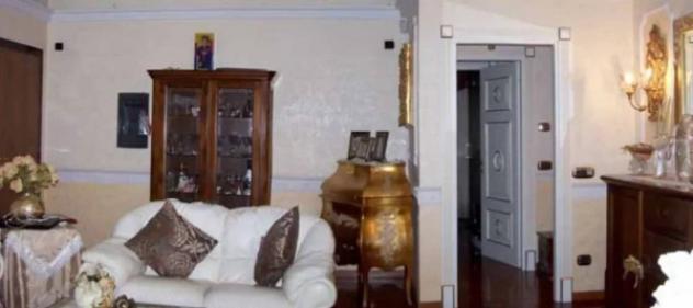 Immobile in asta di 130 m² con più di 5 locali e box auto in vendita a Pomezia - Foto 8