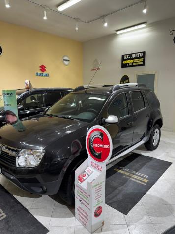 Dacia Duster 1.6 110CV 4x2 GPL Laurte - Foto 2