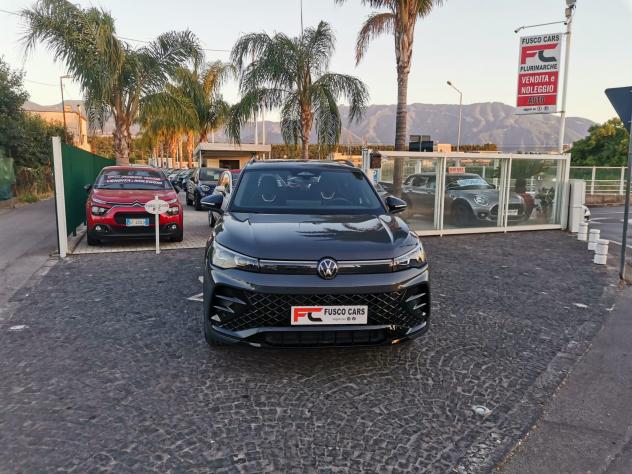 Volkswagen Tiguan 2.0 TDI 150 CV DSG R-Line Plus - Foto 2