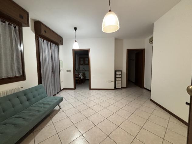 AM009. SOLIERA. MAISONETTE CON GARAGE E CANTINA - Foto 2