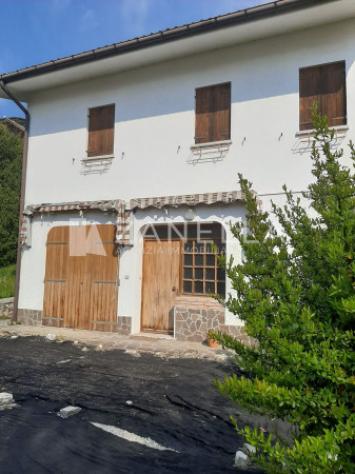 Villa di 600 m² con più di 5 locali e box auto in vendita a Valdobbiadene - Foto 8