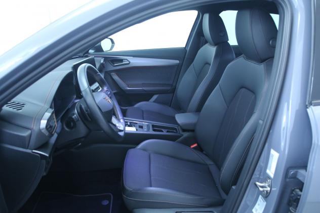 CUPRA Formentor 1.4 E-HYBRID DSG Retrocamera/Ambient light/Cerchi in lega da 19" "Exclusive"/Pacchetto Safe & Driving L - Foto 7