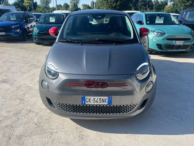 FIAT 500 500e 23,65 kWh (Red) - Foto 2