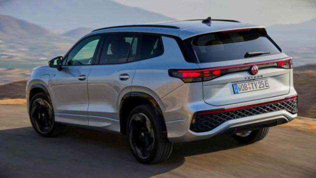 VOLKSWAGEN Tayron 1.5 eTSI ACT DSG Elegance rif. 23255719 - Foto 3