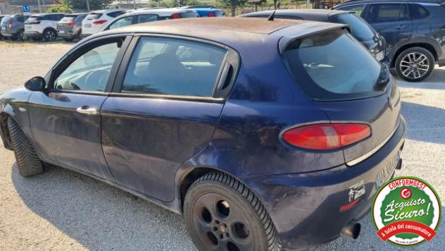 ALFA ROMEO 147 1.9 JTD (120) 5 porte Distinctive rif. 24024565 - Foto 2