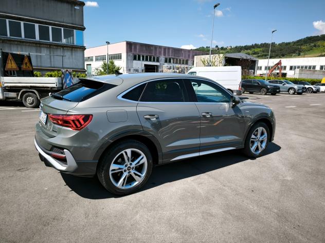Audi Q3 SPB 35 TDI quattro S tronic line edition - Foto 6