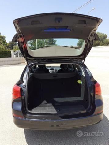 Opel Astra 1.7 CDTI 110CV Sports Tourer Elective - Foto 9