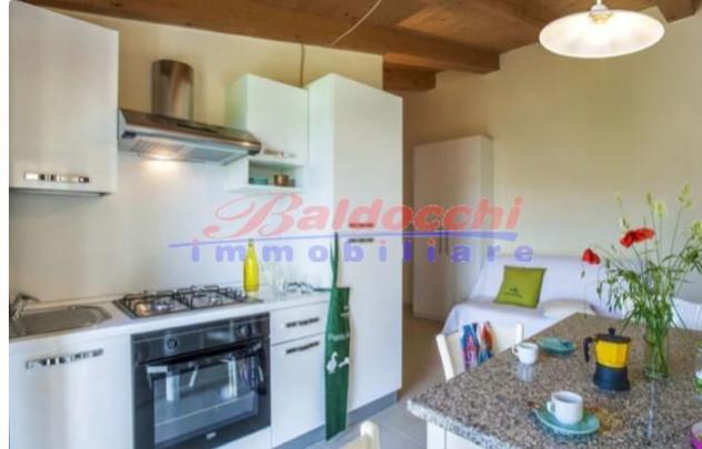 CASA INDIPENDENTE POSIZIONE ALTAMENTE PANORAMICA CON PISCINA - Foto 15