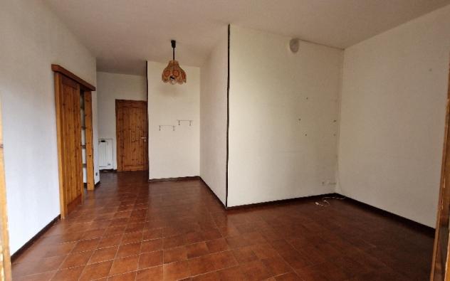 APPARTAMENTO PIANO TERRA CON AMPIO TERRAZZO - Foto 3