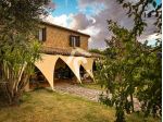 Casale in vendita a Monte Roberto
