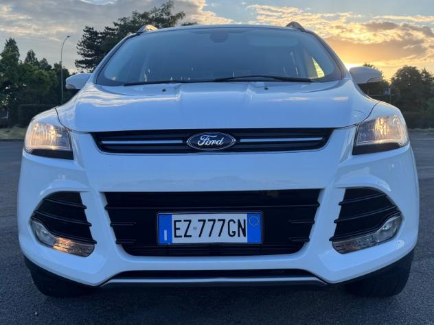 Ford Kuga 2.0 TDCI 150 CV S&S 4WD Powershift Titanium - Foto 2
