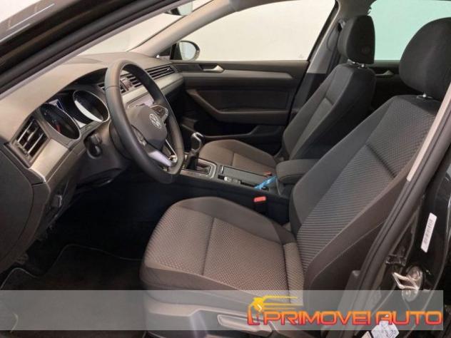 VOLKSWAGEN Passat Variant 2.0 TDI SCR EVO rif. 19572087 - Foto 3