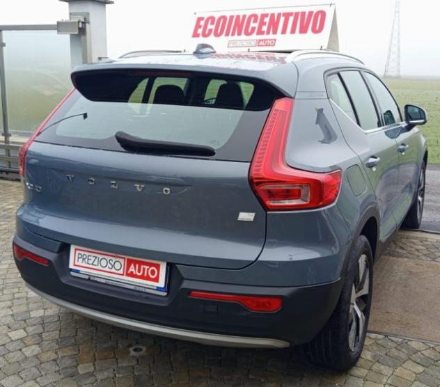 VOLVO XC40 T4 Recharge Plug-in Hybrid aut. MOMENTUM CORE rif. 23885422 - Foto 2