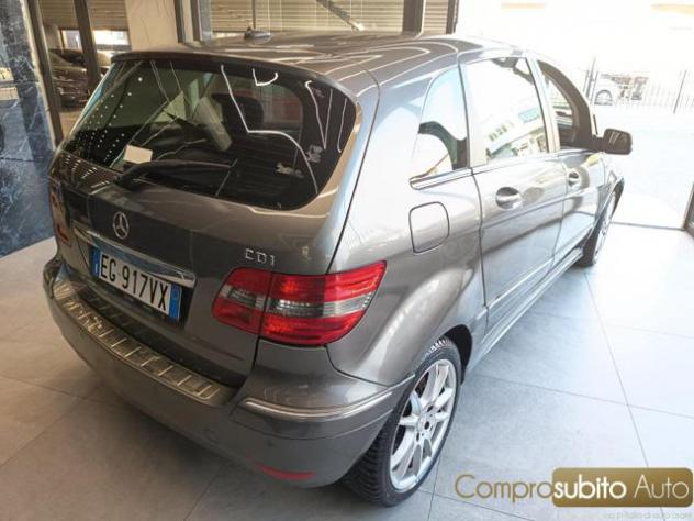 MERCEDES-BENZ B 200 CDI Premium rif. 23779127 - Foto 6