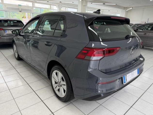 VOLKSWAGEN Golf 2.0 TDI 150 CV DSG SCR Life NAVI rif. 24090732 - Foto 2