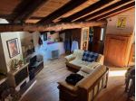 AMPIO MONOLOCALE SOPPALCATO CON BALCONE