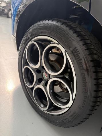 Alfa Romeo Tonale 1.5 160 CV MHEV TCT7 Ti - Foto 3