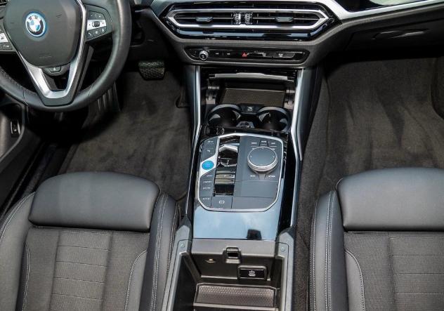 Bmw I4 35 - Foto 10