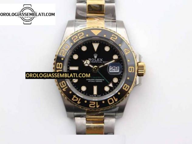 Rolex Replica GMT MASTER II 116713 LN 904L SS MIGLIOR EDIZIONE SU BRACCIALE SS/YG 3186