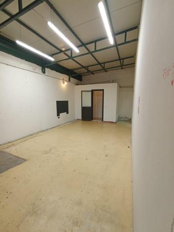Magazzino in affitto a Avenza - Carrara 100 mq Rif: 1403595