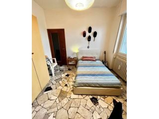 Camera letto singola zona Milano Nord