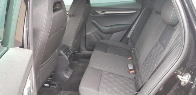SKODA Karoq 2.0 TDI 4x4 DSG SportLine Camera GANCIO 19" DCC rif. 23732190 - Foto 8