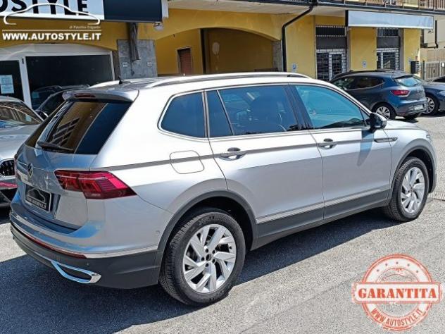 VOLKSWAGEN Tiguan Allspace 2.0 TDI DSG *7 POSTI* Elegance 150Cv rif. 24040802 - Foto 8