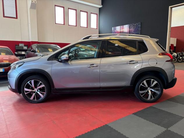 Peugeot 2008 BlueHDi 100 Allure S/S - Foto 2