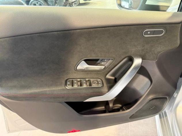 MERCEDES-BENZ A 180 Automatic Sport Premium AMG Line Usata Torino rif. 20961841 - Foto 6
