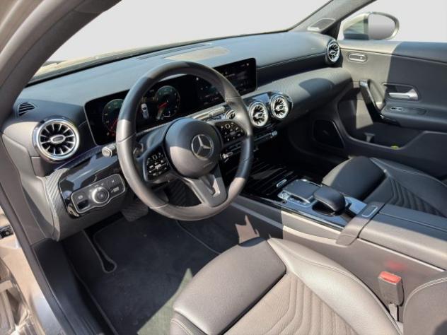 MERCEDES-BENZ A 180 A 200 Automatic Sport rif. 23951842 - Foto 9