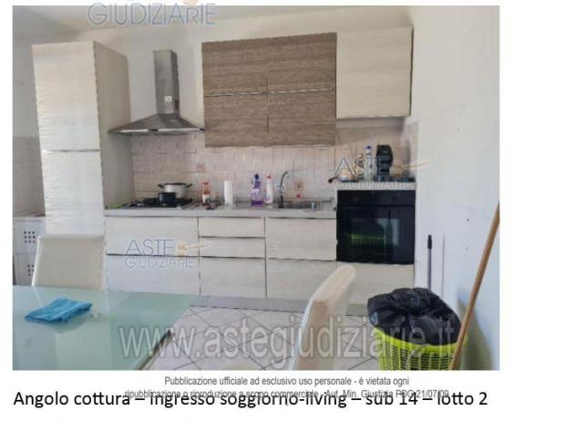 IMMOBILI-IMMOBILE RESIDENZIALE-via Trasimeno n. 268 - frazione Panicarola - Foto 4