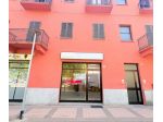 Attività commerciale con canna fumaria