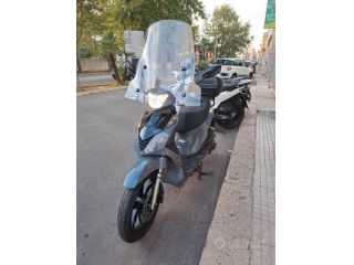 Kl B-Tre B3 125 2025 KM 600 CON BAULETTO E PARABRE