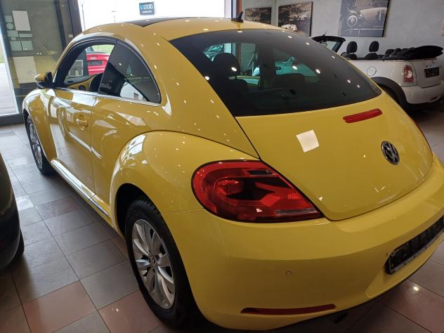 Volkswagen Maggiolino 1.2 TSI Design adatta a neopatentati - Foto 6