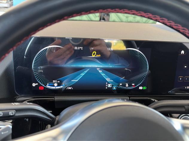 Mercedes-Benz GLA GLA 200 d Automatic 4MATIC Premium AMG LINE - Foto 4