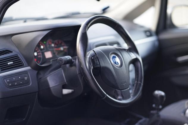 BMW 216 216d Active Tourer Luxury - Foto 2