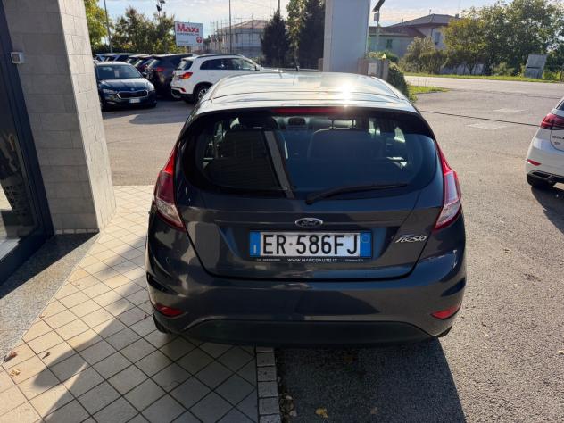 Ford Fiesta 1.4 GPL Neopatentati - Foto 5