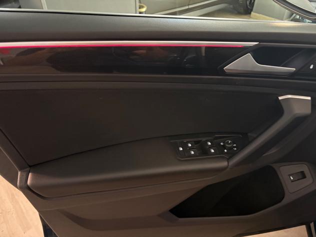 Volkswagen Tiguan 150cv DSG 4MOTION Elegance - Foto 10