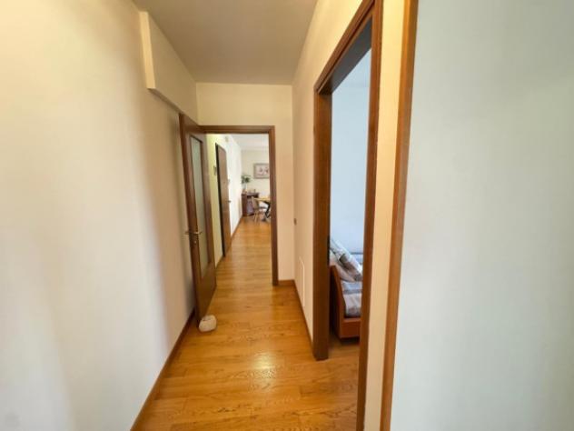 Appartamento di 100 m² con 4 locali e box auto in vendita a Cadoneghe - Foto 7