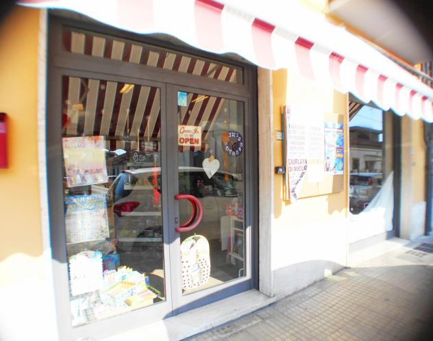 Locale commerciale in affitto a Montecatini-Terme - Foto 2