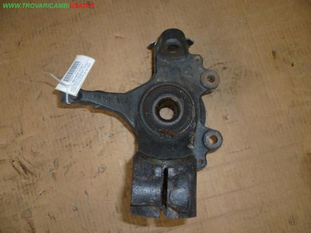 MONTANTE D.SOSP.ANT. 1.6 TDCI FORD FOCUS (CAP) 3p / 5p / Style Wagon Meccanica Assale Telaio Fusello ruota ant. dx. FORD - FOCUS - 01-12-2004 - 01