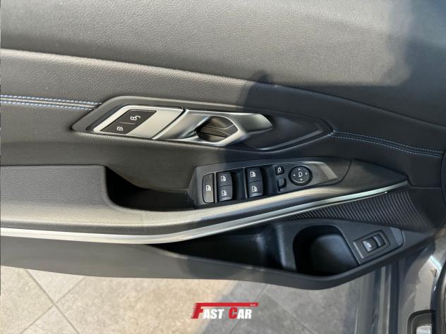 BMW Serie 3 320d xDrive MSport aut. - Foto 10