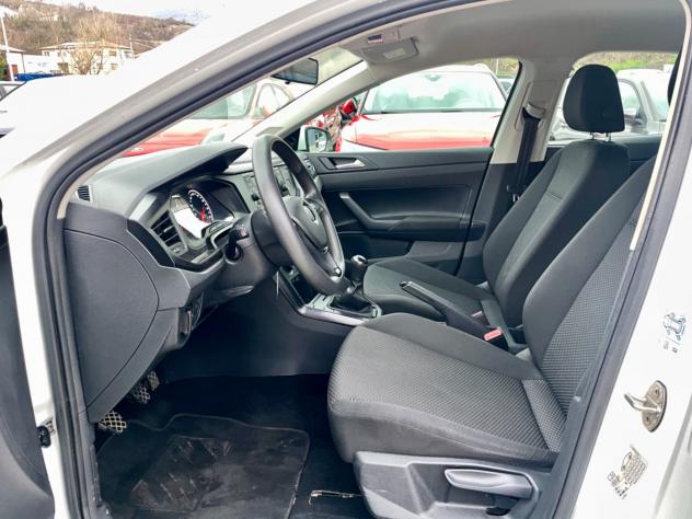 Volkswagen Polo Business 1.6 TDI 5p NEOPATENTATI - Foto 8