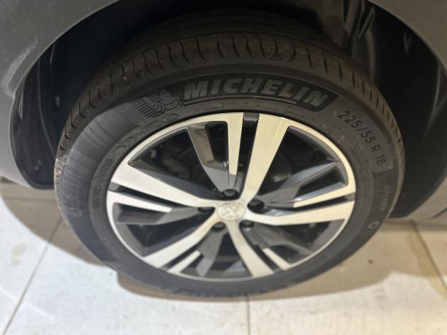 Peugeot 3008 PureTech Turbo 130 S&S Allure Pack + montaggio GPL - Foto 7