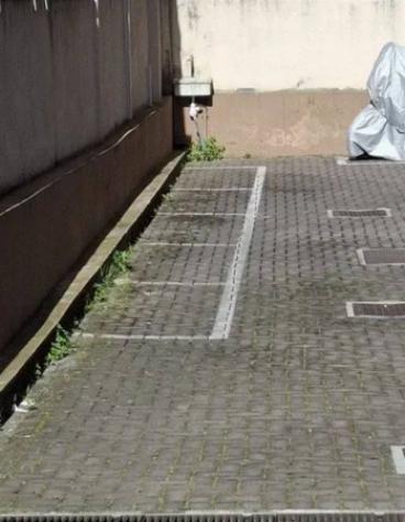 Immobile in asta di 2 m² in vendita a Genova - Foto 2