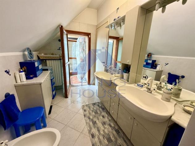 Soluzione indipendente con doppia abitazione + laboratorio in vendita a Muggiò - Foto 13